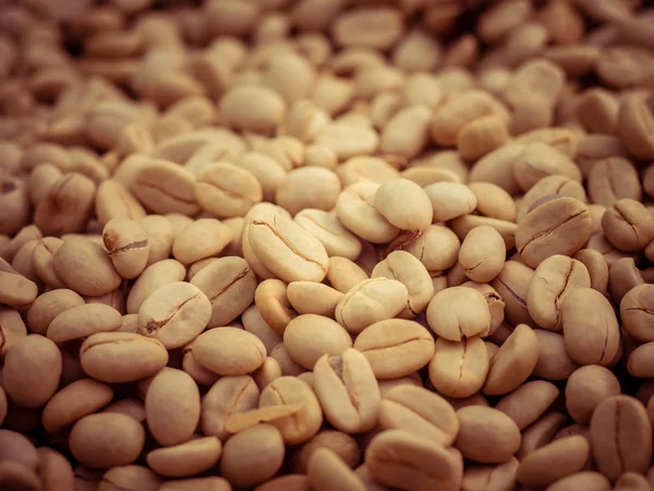 Yeşil kahve çekirdekleri makro filtre etkisi retro vintage tarzı ile