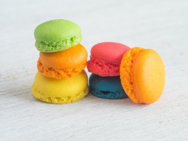  Fransız renkli macarons  