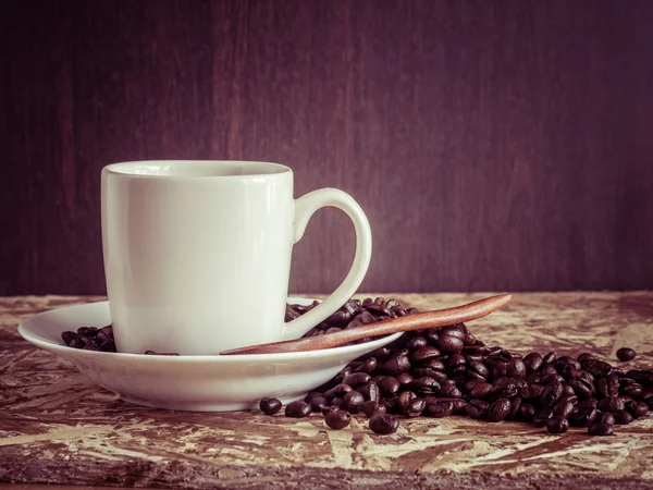 Кава з ефектом фільтра ретро вінтажний стиль — стокове фото