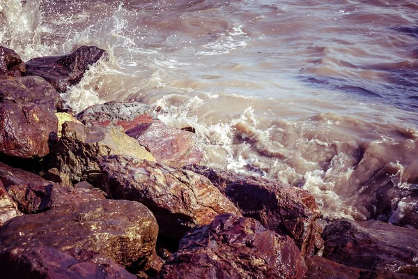 Morze i skały z filtr efektu retro styl vintage — Zdjęcie stockowe