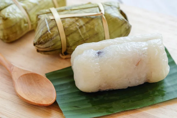 Thai Sweets manojo de papilla con relleno de plátano —  Fotos de Stock