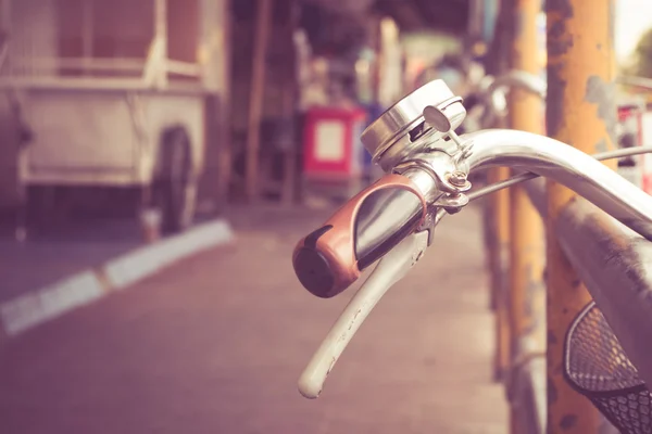 Guidon vélo avec effet filtre style vintage rétro — Photo