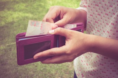 m-cüzdan filtre etkisi retro vintage styl ile para almak