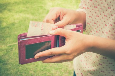 m-cüzdan filtre etkisi retro vintage styl ile para almak