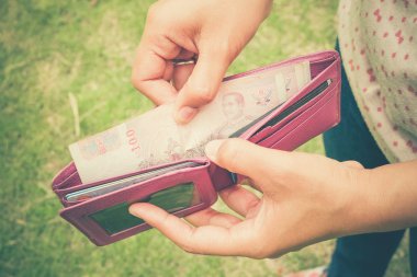 m-cüzdan filtre etkisi retro vintage styl ile para almak