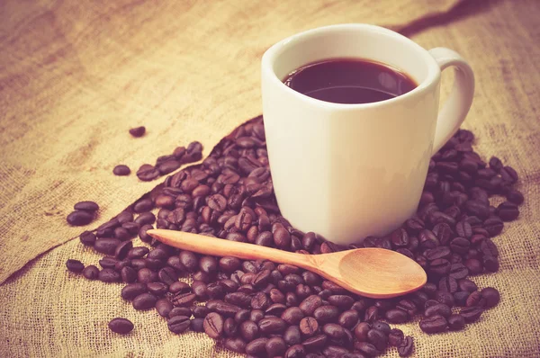 Kaffe med filter effekt retro vintage stil — Stockfoto