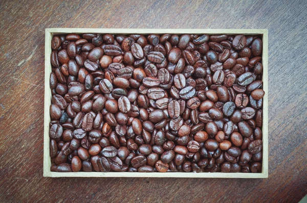 Grains de café avec effet filtre style vintage rétro — Photo