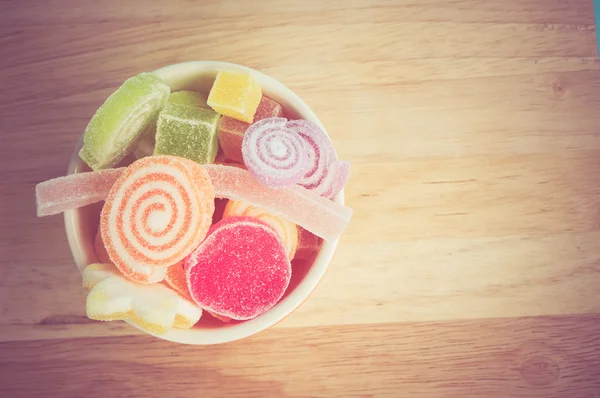 Renkli meyve-hamur tatlılar filtre etkisi retro vintage arpacık ile