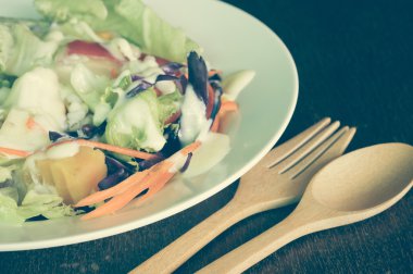 Filtre etkisi retro vintage tarzı ile salata