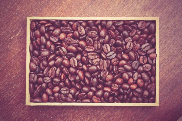 Grains de café avec effet filtre style vintage rétro — Photo