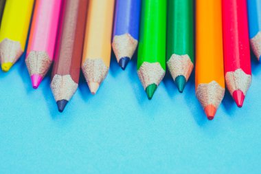 renkli kalemler eski retro vintage tarzı