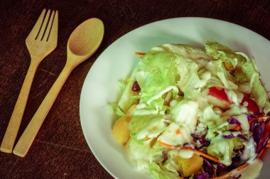 Filtre etkisi retro vintage tarzı ile salata