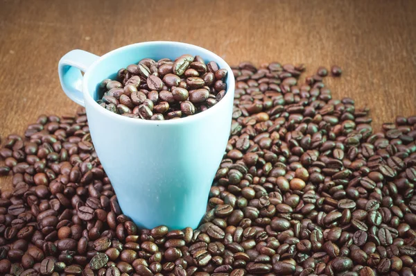 Kaffee mit Filtereffekt im Retro-Vintage-Stil — Stockfoto