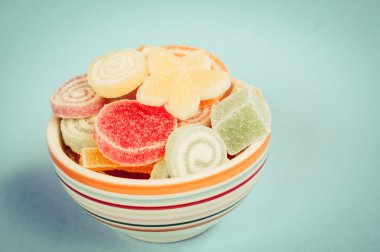 Renkli meyve-hamur tatlılar filtre etkisi retro vintage arpacık ile