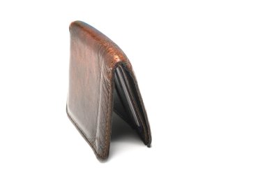 eski deri cüzdan izole beyaz zemin üzerine