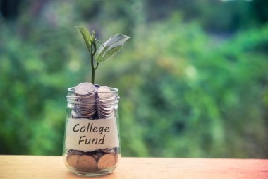 filtre ile yatırım kavramı para cam için tasarruf