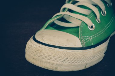spor ayakkabıları ile filtre etkisi retro vintage styl