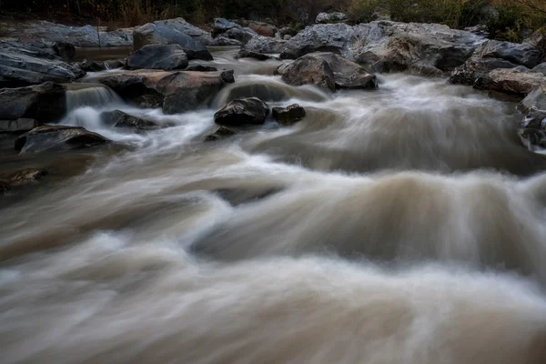 Creek flowing over the rocks — Stock Photo, Image