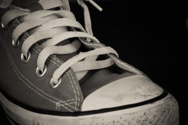 spor ayakkabıları ile filtre etkisi retro vintage styl