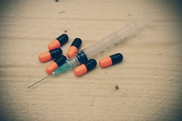 Syringe met filter effect retro vintage stijl — Stockfoto