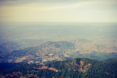 Filtre etkisi retro vintage tarzı ile Tayland Dağları