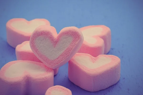 Roze hart vorm van marshmallow met filter effect retro vintage — Stockfoto