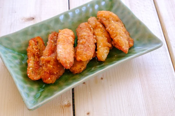 Thai snack sweetened fried banana fritters — Stock Photo, Image