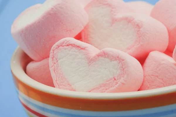 Pembe kalp şeklini marshmallow ile filtre etkisi retro vintage — Stok fotoğraf