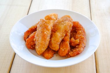 Tay aperatif kızarmış muz börek şekerli
