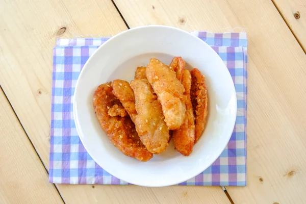 Thai snack sweetened fried banana fritters — Stock Photo, Image