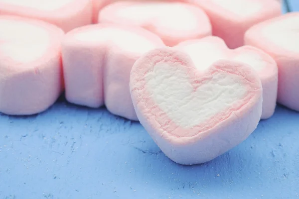 Rosa a forma di cuore di marshmallow con effetto filtro vintage retrò — Foto Stock