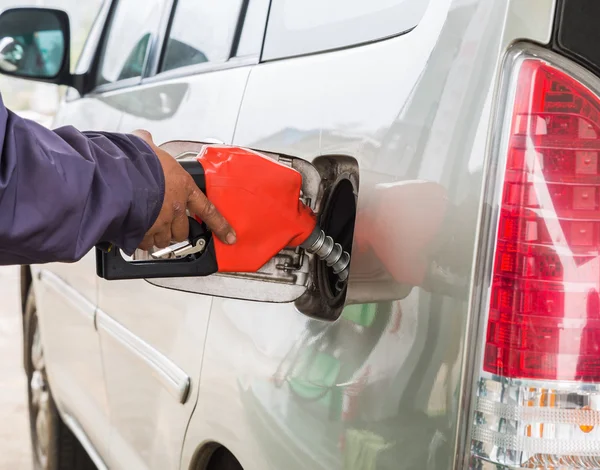 Rifornimento di carburante di auto — Foto Stock