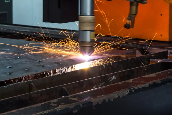 Corte por plasma CNC — Foto de Stock