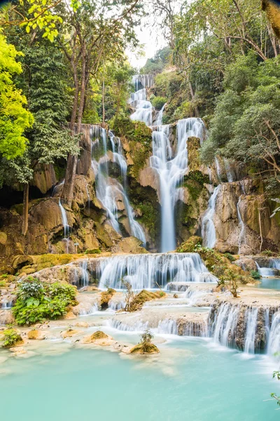 Kuang Si Falls — Stock Photo, Image