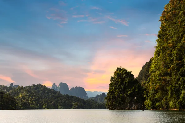 Schöne Aussicht auf die Natur — Stockfoto