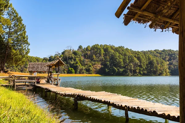 Have a rest in serenity at Pang Ung — Stock Photo, Image