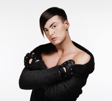 Son moda saç kesimi - beyaz izole olan genç adam