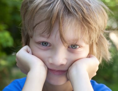 Sarışın saç seyir ile çocuk