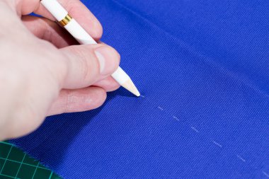 Bez özel beyaz kalemle işaretlemek