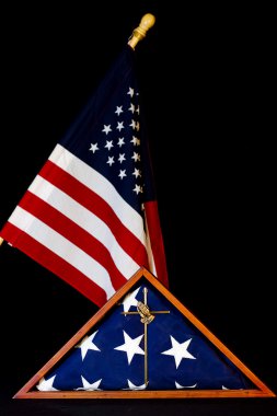 anma kutusunda Amerikan bayrağı