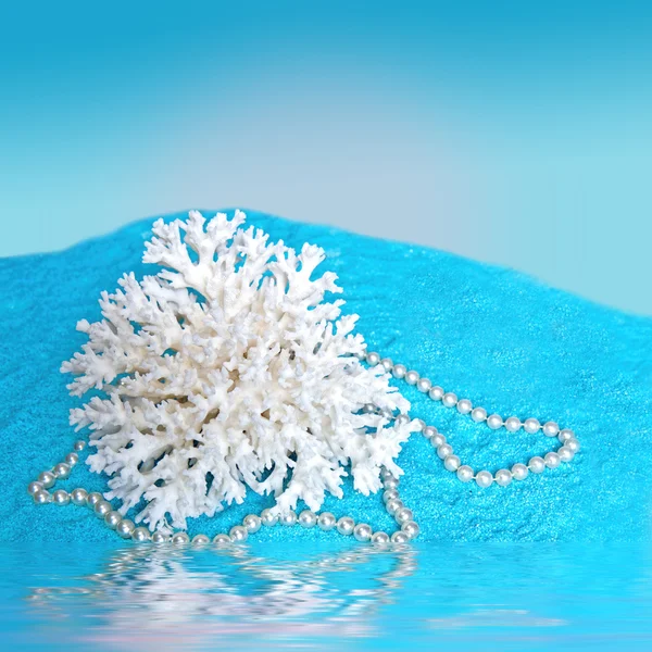 Beautiful White Coral Blue Crystal Sand Background — Stock Photo, Image