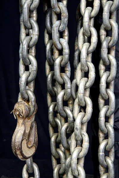 Hanging Chains with Heavy, Strong Hook — Stock Photo, Image