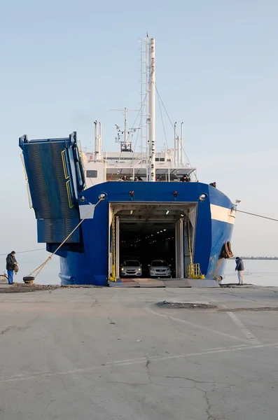 Chargement en ferry, Crimée — Photo