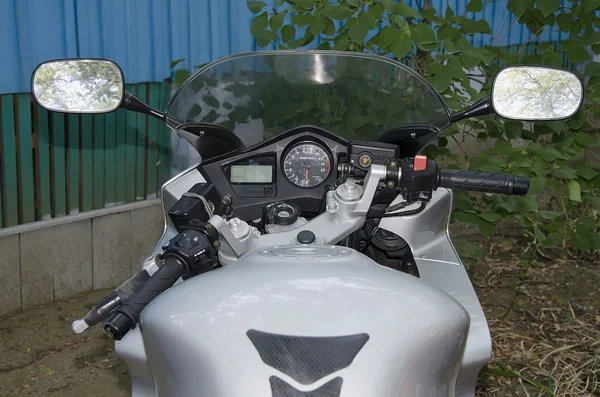 Chrome 摩托车仪表板 — 图库照片
