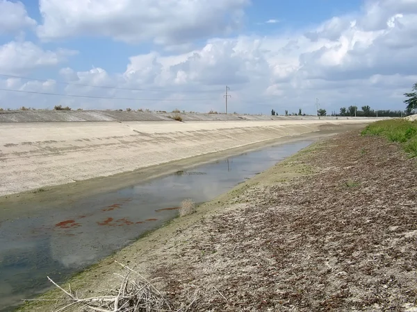 Sever-krymské canal bez vody — Stock fotografie