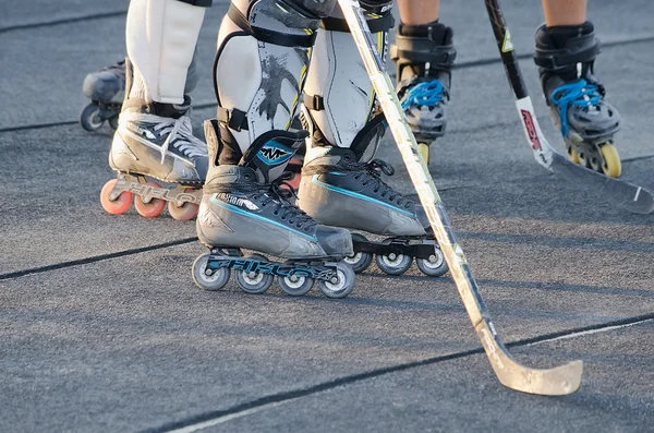 Hockey op rolschaatsen — Stockfoto