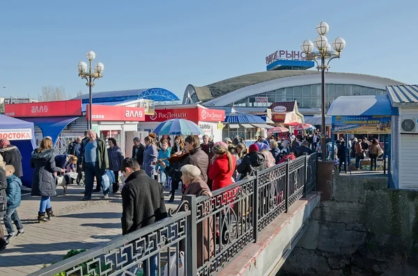 People going to Central market — Stock Photo, Image