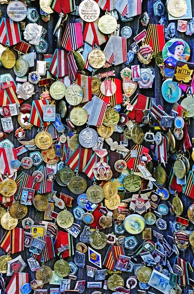 Antika medaljer och märken — Stockfoto