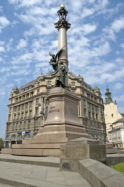 Lviv meydanda Mickiewicz — Stok fotoğraf