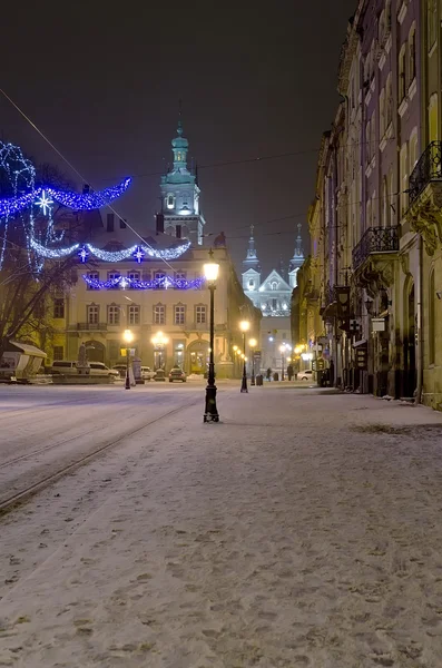 Beau paysage urbain d'hiver — Photo